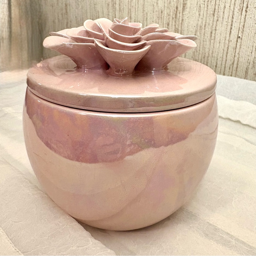 Cherry Blossom Candle MG Studio Iridescent Pink Ceramic Rose Bloom Holder 2-Wick